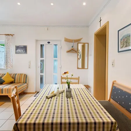 Gemütliches 3-sterne Apartment *